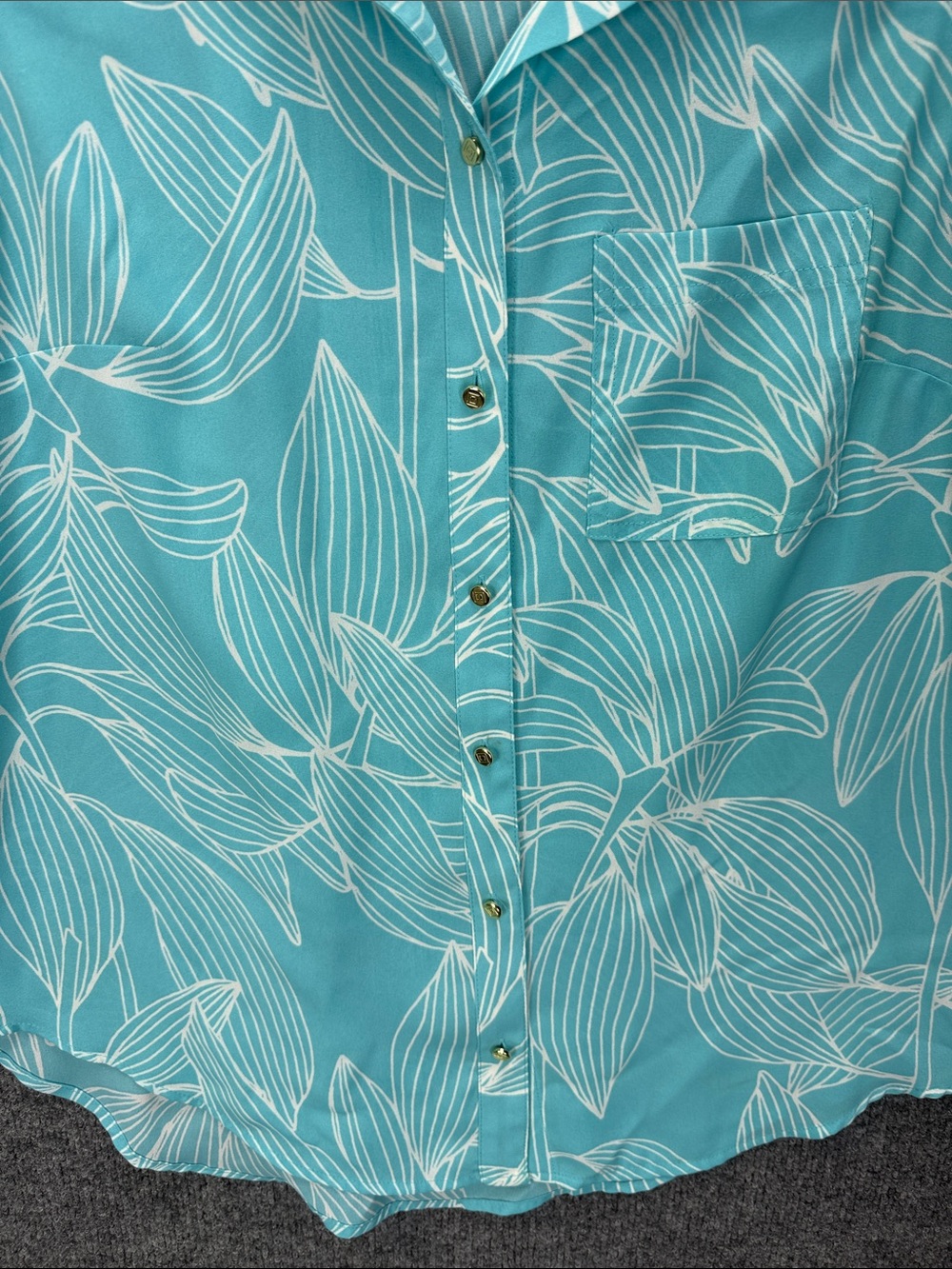 Liz Claiborne Turquoise Sleeveless Button-Up  Blouse - White Leaf Print Medium - Picture 4 of 9